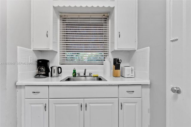 427 NE 107th Street 2, Miami, FL 33161