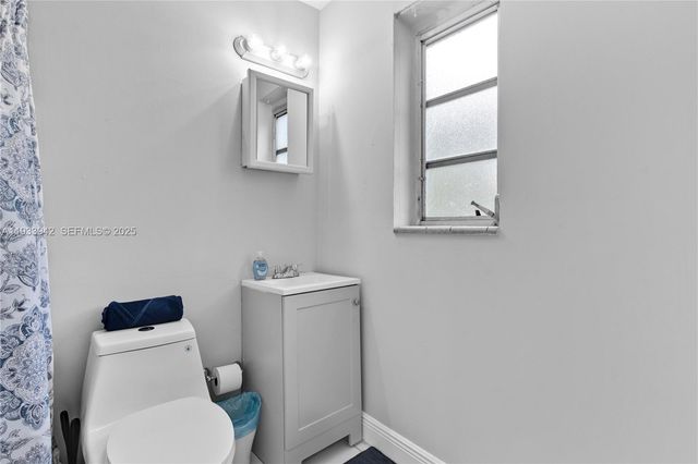 427 NE 107th Street 2, Miami, FL 33161