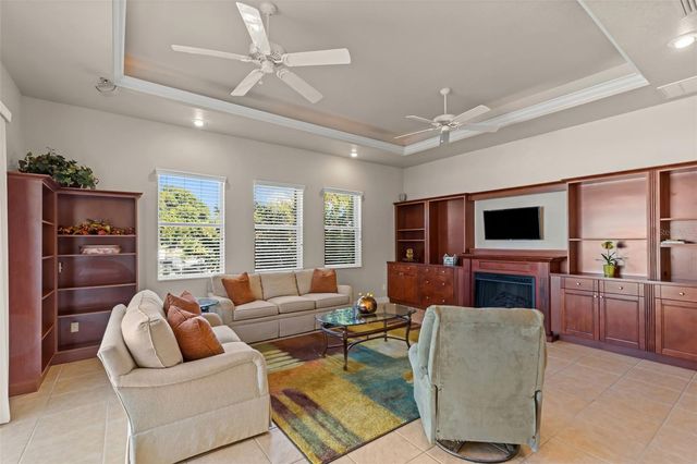 1935 SE 26TH STREET, Cape Coral, FL 33904