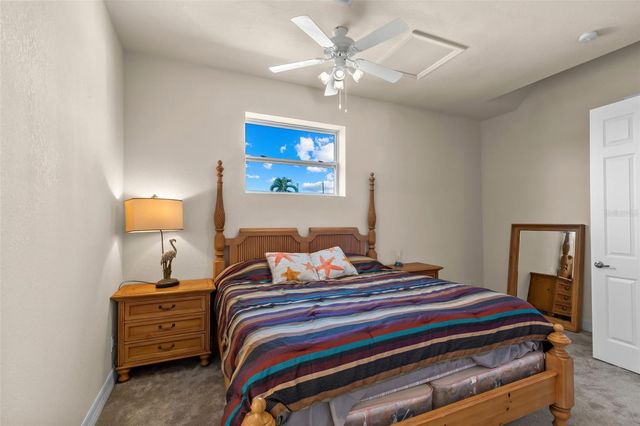 1935 SE 26TH STREET, Cape Coral, FL 33904