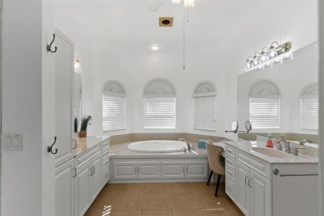 1935 SE 26TH STREET, Cape Coral, FL 33904