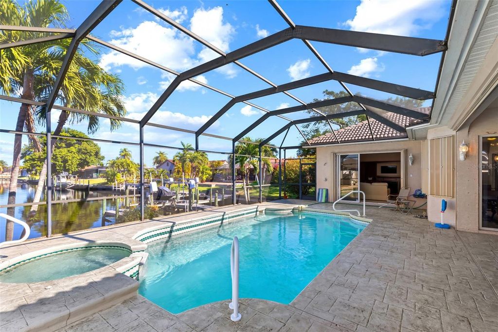 Image 2 of property listing at 1935 SE 26TH STREET, Cape Coral, FL 33904