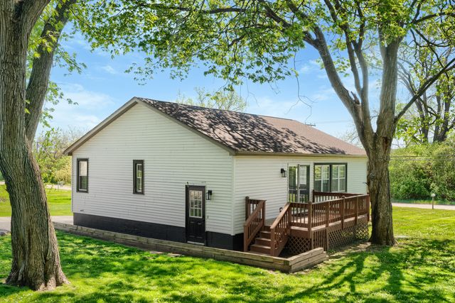 19W640 Bluff Road, Lemont, IL 60439
