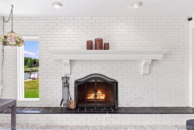 2900 Woodstock Circle, Port Huron, MI 48060