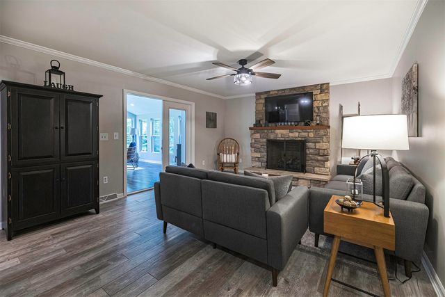 946 BOYER Road, Harborcreek, PA 16511