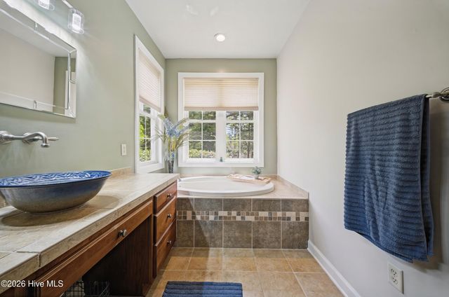 203 Megan Loop S, Hertford, NC 27944