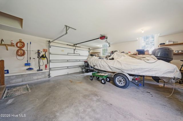 203 Megan Loop S, Hertford, NC 27944