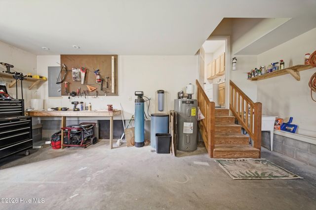 203 Megan Loop S, Hertford, NC 27944