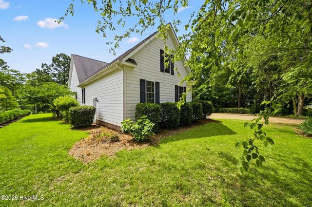 203 Megan Loop S, Hertford, NC 27944