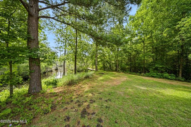 203 Megan Loop S, Hertford, NC 27944