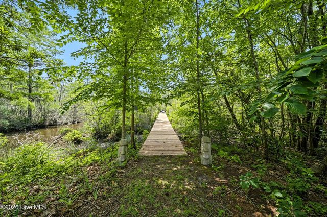 203 Megan Loop S, Hertford, NC 27944