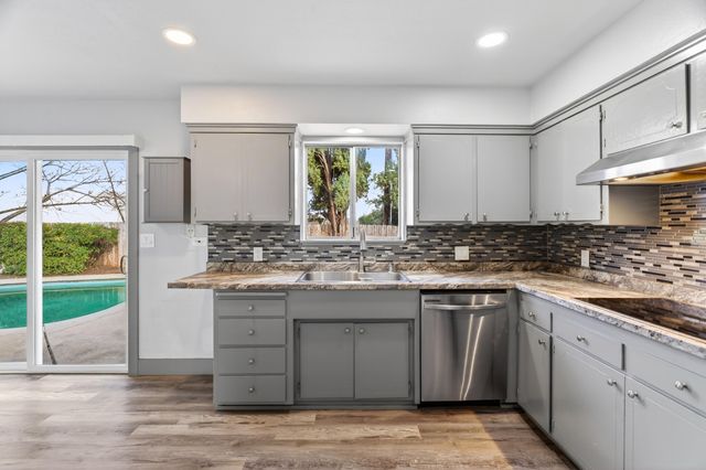 6551 El Camino Drive, Redding, CA 96001