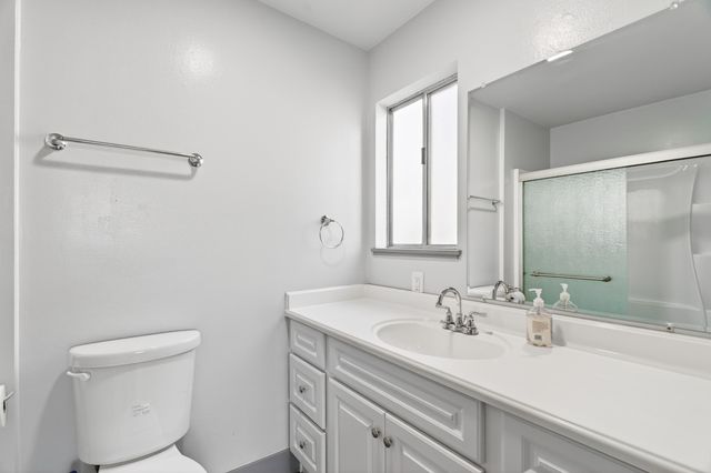 6551 El Camino Drive, Redding, CA 96001