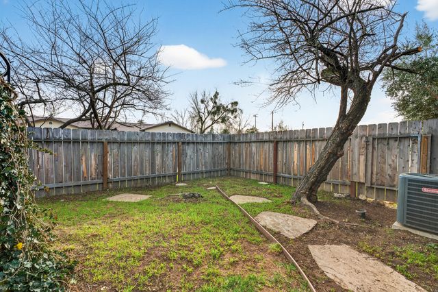 6551 El Camino Drive, Redding, CA 96001