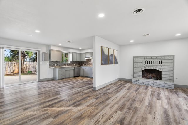 6551 El Camino Drive, Redding, CA 96001