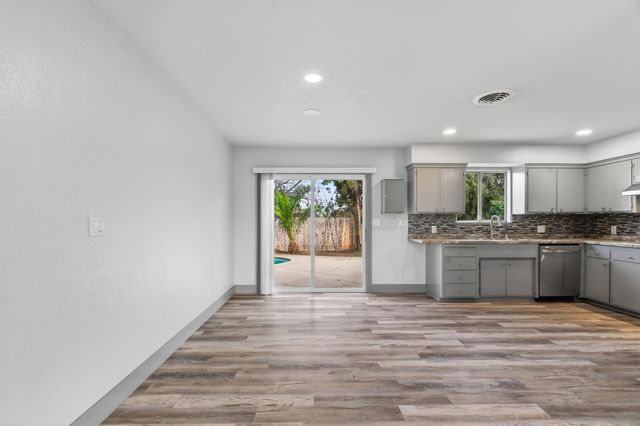 6551 El Camino Drive, Redding, CA 96001