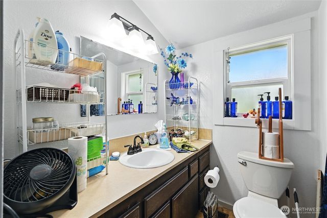 970 E Bakerview Road, Bellingham, WA 98226