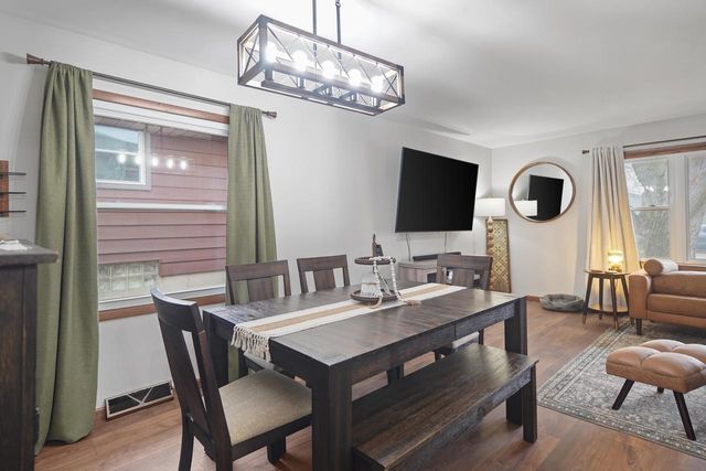 6105 68th STREET, Kenosha, WI 53142