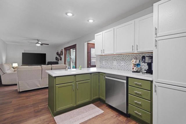 6105 68th STREET, Kenosha, WI 53142