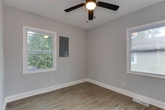 2832 Stanhope AVE, Norfolk, VA 23504