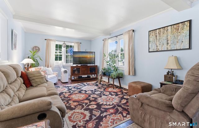 5 Blackwell Road, Old Lyme, CT 06371