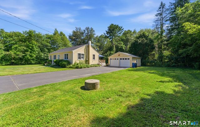 5 Blackwell Road, Old Lyme, CT 06371