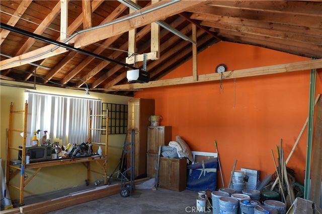 913 Sequoia Drive, Big Bear City, CA 92314