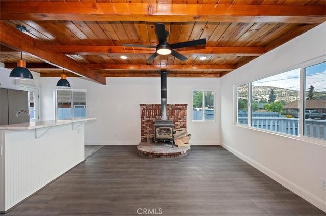 913 Sequoia Drive, Big Bear City, CA 92314
