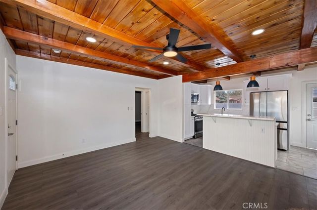 913 Sequoia Drive, Big Bear City, CA 92314