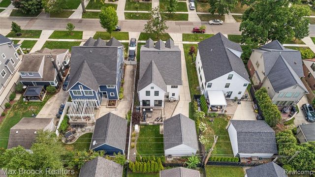1840 Washington Boulevard, Birmingham, MI 48009