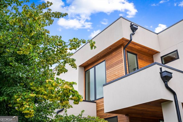 16 Bonnie Lane, Sandy Springs, GA 30328