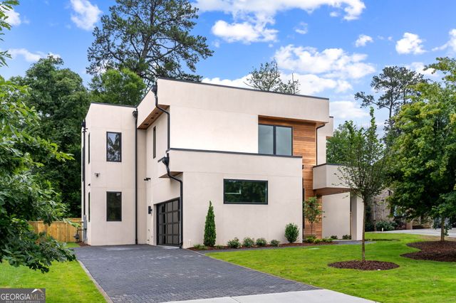 16 Bonnie Lane, Sandy Springs, GA 30328