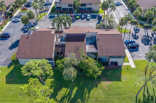 890 N VILLAGE DRIVE N 103, St Petersburg, FL 33716