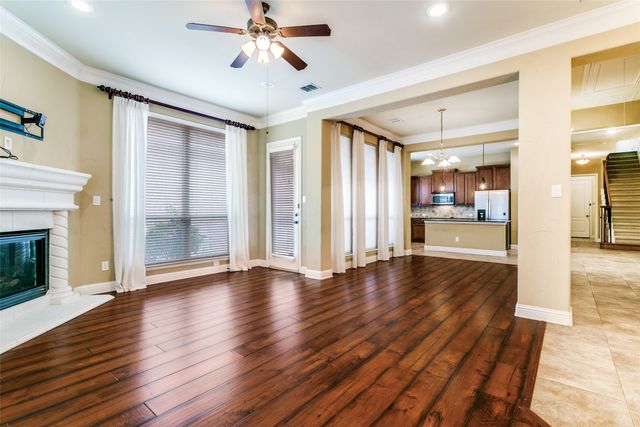 224 Wallington Way, Lewisville, TX 75067