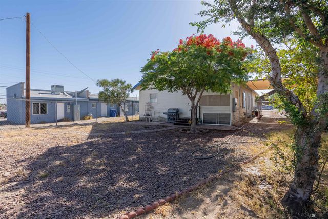 912 S 3 Ave, Yuma, AZ 85364