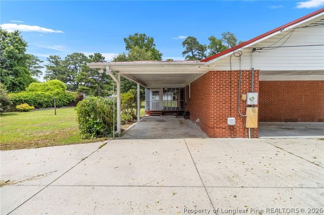 344 S 4th Street, St Pauls, NC 28384