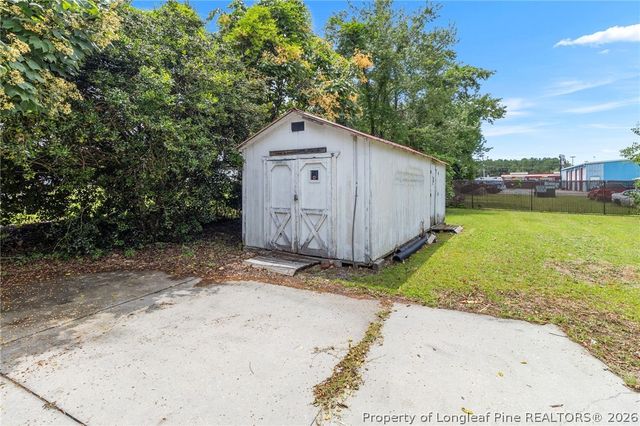 344 S 4th Street, St Pauls, NC 28384