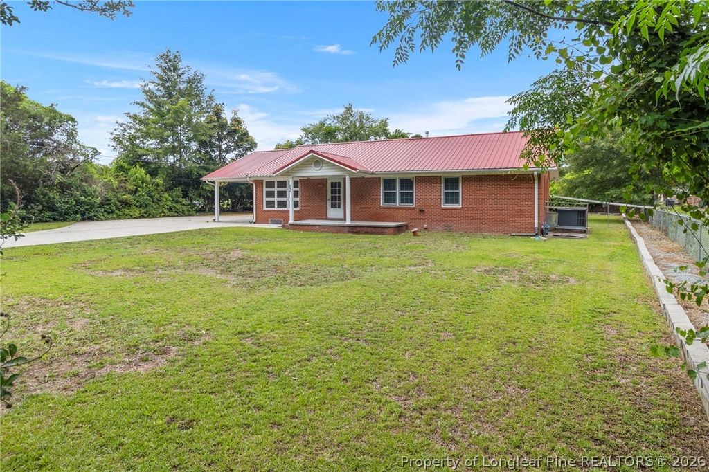 344 S 4th Street, St Pauls, NC 28384 — photo 2