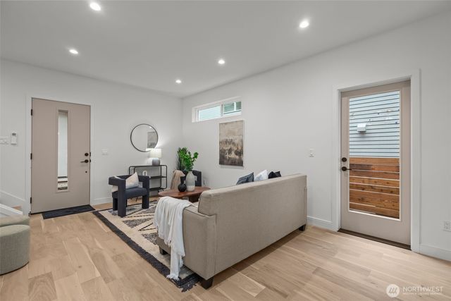 3550 S Dawson Street, Seattle, WA 98118