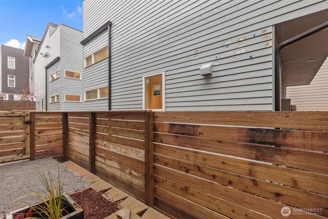 3550 S Dawson Street, Seattle, WA 98118