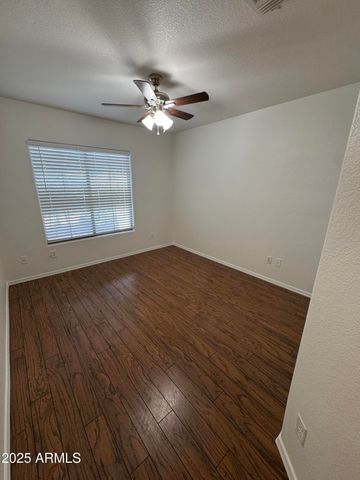 3250 E Ford Avenue, Gilbert, AZ 85234