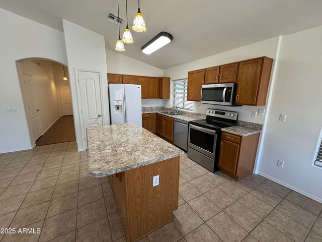 3250 E Ford Avenue, Gilbert, AZ 85234