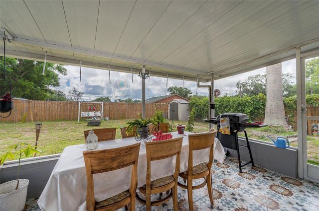 11104 TAFT DRIVE, Port Richey, FL 34668