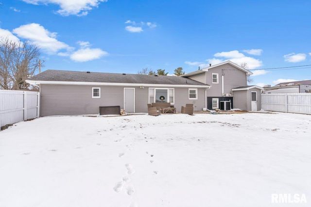 50 BIRCH Lane, Williamsville, IL 62639