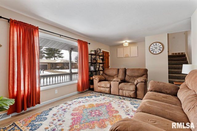 50 BIRCH Lane, Williamsville, IL 62639