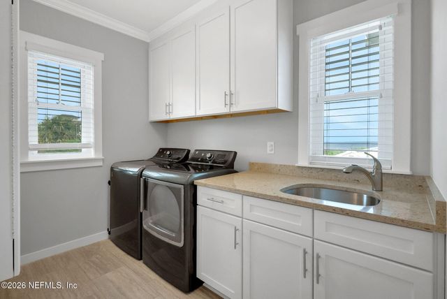 28 S 26TH Avenue, Jacksonville Beach, FL 32250
