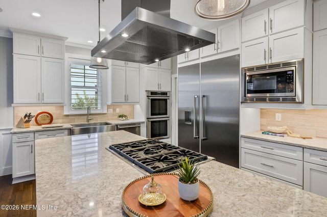 28 S 26TH Avenue, Jacksonville Beach, FL 32250