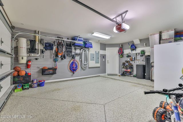 28 S 26TH Avenue, Jacksonville Beach, FL 32250
