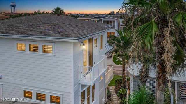 28 26TH Avenue S, Jacksonville Beach, FL 32250