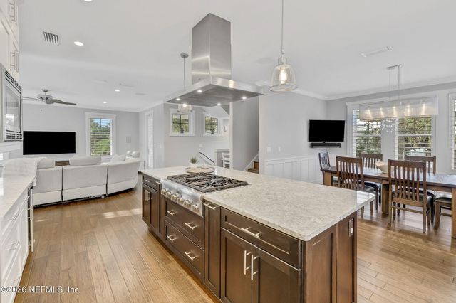 28 S 26TH Avenue, Jacksonville Beach, FL 32250